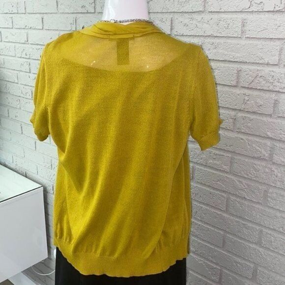 New York & Co Button Front Blouse with Rose Detail Size M - Picture 9 of 10